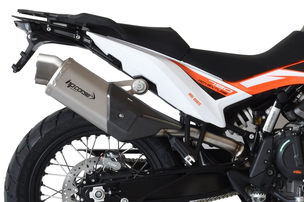 4-TRACK R SHORT SATIN 公式画像 4
