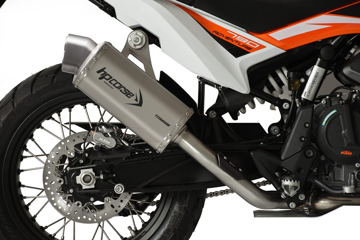 4-TRACK R SHORT TITANIUM 公式画像 5
